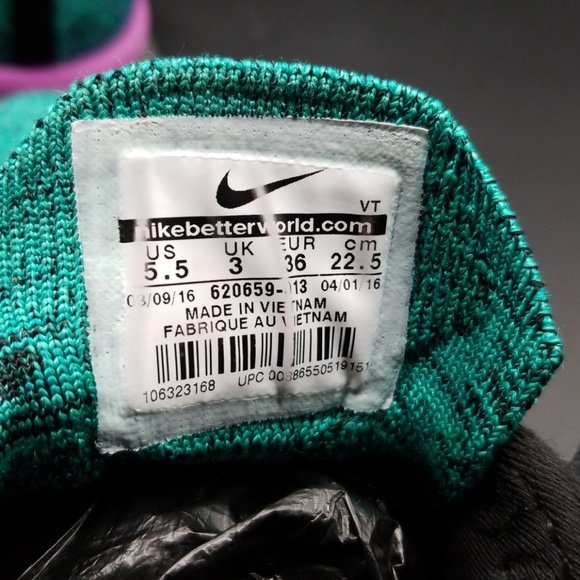 NIKE AIR FLYKNIT MAX WOMEN'S SHOES - Picture 8 of 8